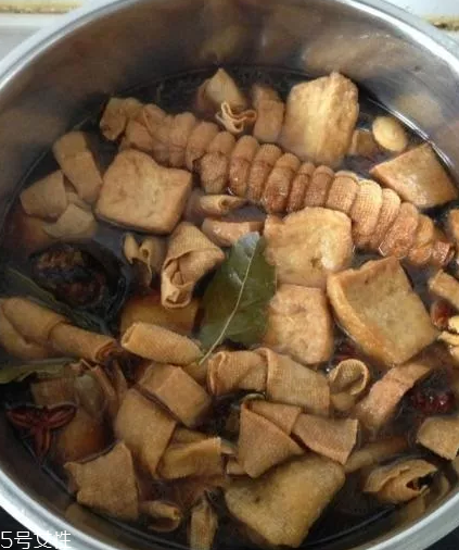 豆腐皮能油炸嗎？火候太猛容易炸糊