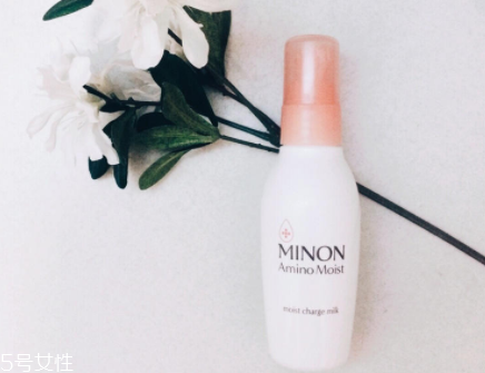 minon乳液適合油皮么？干皮和敏感肌最適合