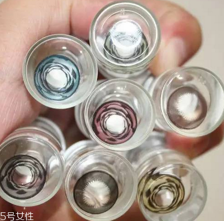 美瞳年拋和半年拋的區(qū)別 美瞳日拋月拋年拋的區(qū)別 美瞳年拋和半年拋的區(qū)別 美瞳日拋月拋年拋的區(qū)別