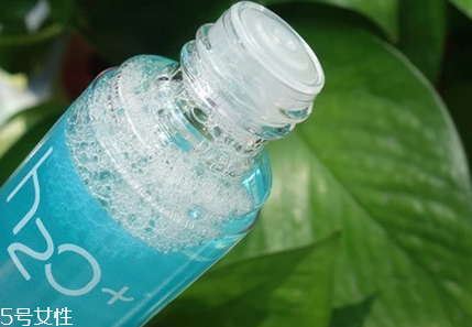 貝德瑪和dhc哪個(gè)卸妝好 學(xué)生黨適合的卸妝水推薦