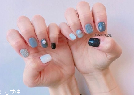 深色美甲圖片2022款式 美甲圖片2022款式顯氣質(zhì) 深色美甲圖片2022款式 美甲圖片2022款式顯氣質(zhì)