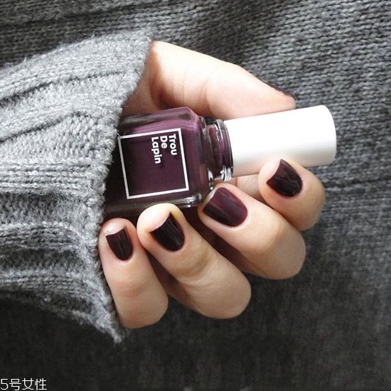 深色美甲圖片2022款式 美甲圖片2022款式顯氣質(zhì) 深色美甲圖片2022款式 美甲圖片2022款式顯氣質(zhì)