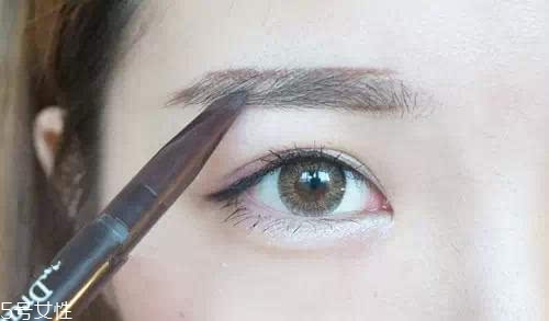 新手怎樣畫眉毛自然又好看 五種實(shí)用眉毛畫法 新手怎樣畫眉毛自然又好看 五種實(shí)用眉毛畫法