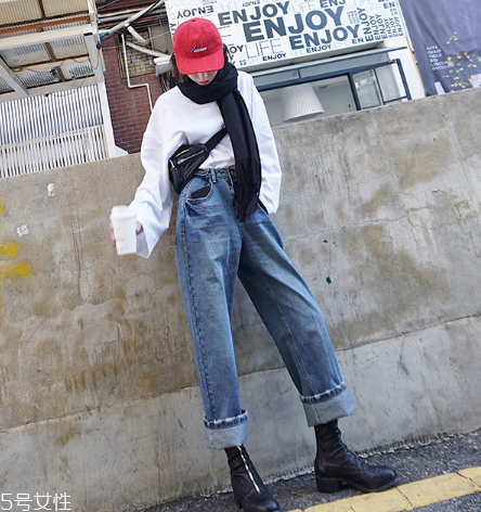 牛仔褲穿穿會變松嗎？牛仔褲都是有彈性的