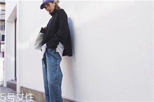 牛仔褲把白衣服染色了怎么辦？