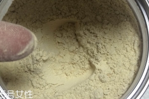 人參粉一次吃多少？每天不宜超過(guò)1.5克