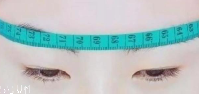 初學(xué)最簡單的修眉方法 快速簡單修出好看的眉形 初學(xué)最簡單的修眉方法 快速簡單修出好看的眉形