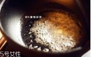 壽喜燒和火鍋的區(qū)別 不僅是日本版的火鍋 壽喜燒和火鍋的區(qū)別 不僅是日本版的火鍋