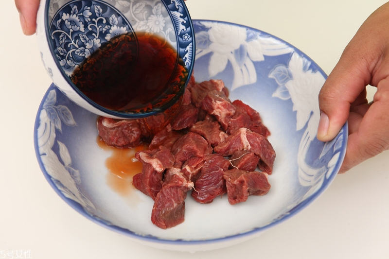 紅酒可以做菜嗎 紅酒入菜的4種方式 紅酒可以做菜嗎 紅酒入菜的4種方式