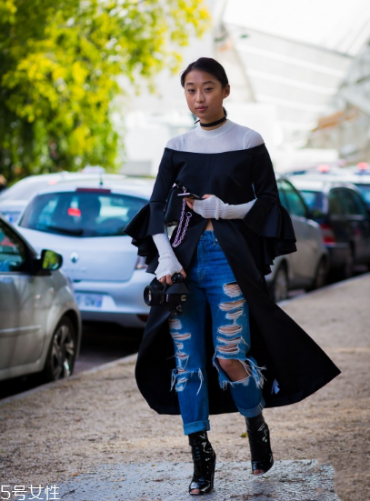 魚嘴高跟鞋怎么搭配？若隱若現(xiàn)的性感趾間