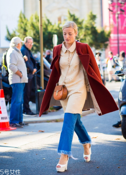 魚嘴高跟鞋怎么搭配？若隱若現(xiàn)的性感趾間