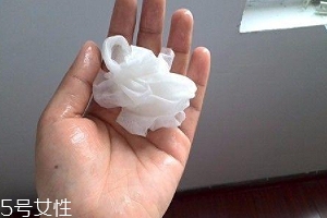 敷完的面膜有什么妙用？做手指膜預(yù)防倒刺