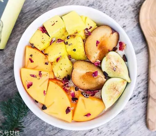 毛孔大黑頭多怎么辦？4款產品讓你無懼毛孔問題