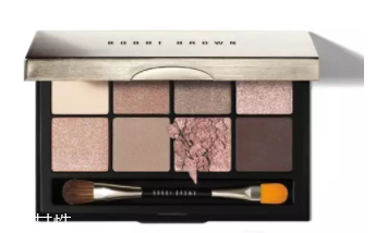 單眼皮如何畫眼影？亮色眼影會制造車禍現(xiàn)場