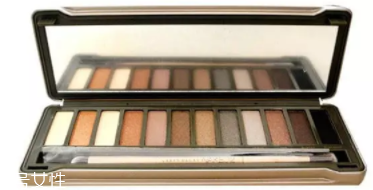 單眼皮如何畫眼影？亮色眼影會制造車禍現(xiàn)場