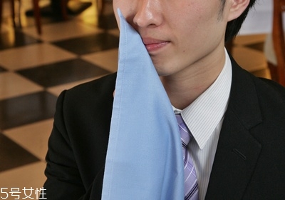 吃西餐的正確方法圖解 吃西餐的基本禮儀 吃西餐的正確方法圖解 吃西餐的基本禮儀