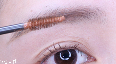 如何畫水霧眉自然好看 各種眉形的畫法教程 如何畫水霧眉自然好看 各種眉形的畫法教程