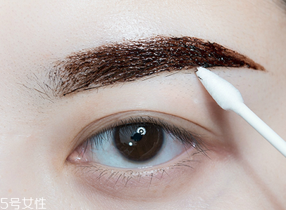 染眉膠的保持時(shí)間 染眉膠怎么用及使用教程 染眉膠的保持時(shí)間 染眉膠怎么用及使用教程