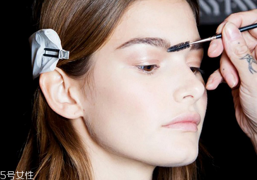 怎么改變眉毛顏色 2018眉膠排行榜好用又不貴 怎么改變眉毛顏色 2018眉膠排行榜好用又不貴