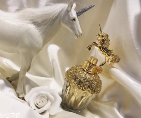 anna sui筑夢天馬香水適合年齡 戀愛中的少女 anna sui筑夢天馬香水適合年齡 戀愛中的少女