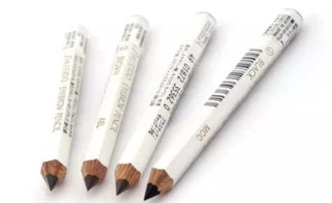 眉毛短怎么變長？畫眉大法拯救短眉星人