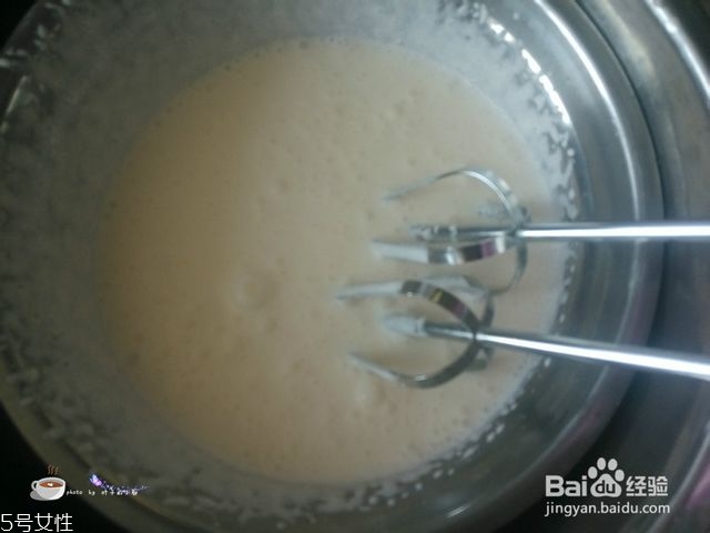 淡奶油怎么打發(fā) 打發(fā)淡奶油的技巧 淡奶油怎么打發(fā) 打發(fā)淡奶油的技巧