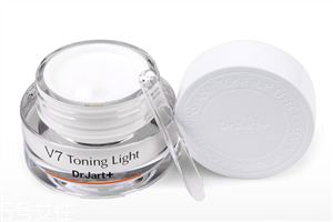 素顏霜有美白作用嗎 素顏霜不可以代替bb霜 素顏霜有美白作用嗎 素顏霜不可以代替bb霜