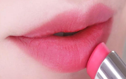 dior變色唇膏2018新色試色 dior變色家族哪個(gè)值得買 dior變色唇膏2018新色試色 dior變色家族哪個(gè)值得買