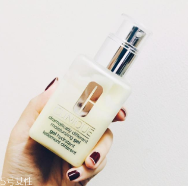 倩碧黃油可以當(dāng)面霜嗎？當(dāng)面霜用很干