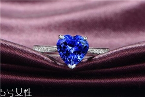 坦桑石多少錢一克拉？一般都在上千元