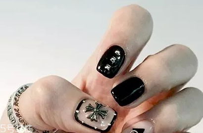 怎么自己在家美甲？4個步驟打造創(chuàng)意美甲