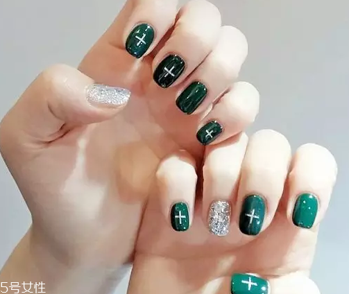 怎么自己在家美甲？4個步驟打造創(chuàng)意美甲