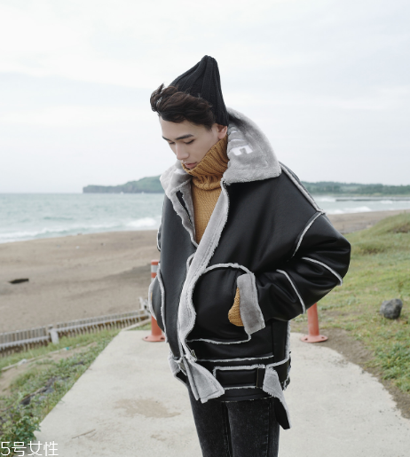 偏瘦的男生穿什么好看？教你輕松做型男