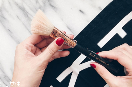 化妝刷怎么清洗才干凈？清洗化妝刷三步曲