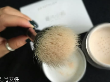 化妝刷怎么清洗才干凈？清洗化妝刷三步曲