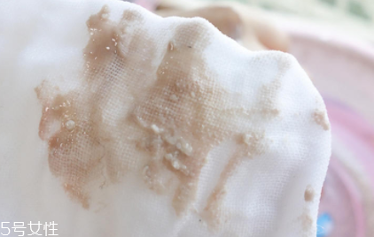 evelom卸妝膏好用嗎？防水彩妝也能輕松卸除