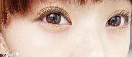 lunasol日月晶彩怎么畫眼影？簡單打造橙色無辜妝