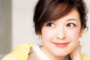 素顏霜用在哪個步驟 開封的素顏霜盡快使用完 素顏霜用在哪個步驟 開封的素顏霜盡快使用完