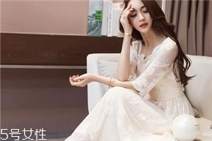 蕾絲長裙配什么鞋子？為你加足時髦指數(shù)