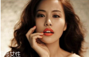 黃皮素顏怎么選口紅？這4種色號(hào)不化妝也女神