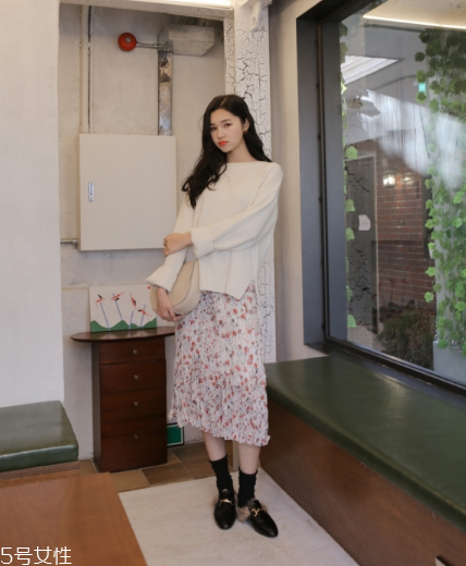 春天穿什么長裙好看？這幾款助你魅力激增