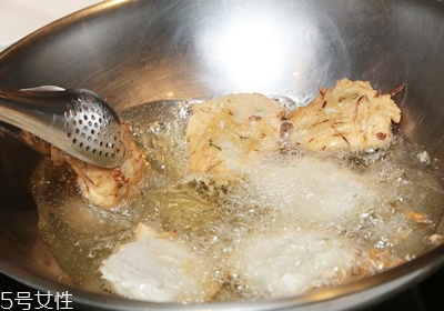 日式關東煮的做法及配方圖解 日式關東煮的做法及配方圖解