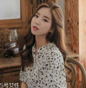 燙發(fā)水能維持多久？3個月左右