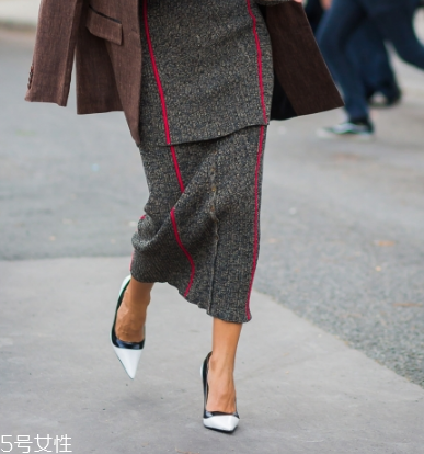 高跟鞋鞋跟太響怎么辦？走路太響這樣解決