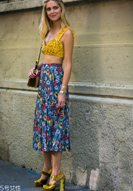 腿粗腿短穿什么鞋子好看？視覺上拉長腿部比例