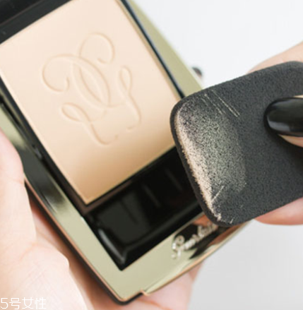 平價好用的粉餅有哪些？出游必備的六款粉餅