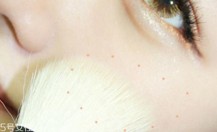 清純韓式裸妝畫法步驟圖 白皙迷人的妝容教程 清純韓式裸妝畫法步驟圖 白皙迷人的妝容教程