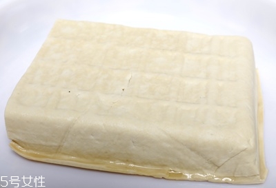 豆腐的種類名稱和圖片 豆腐有幾種類 豆腐的種類名稱和圖片 豆腐有幾種類