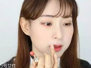 少女眼妝畫法圖解 清純可人減齡100歲 少女眼妝畫法圖解 清純可人減齡100歲