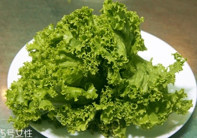 做沙拉用什么蔬菜 有什么蔬菜可以做沙拉 做沙拉用什么蔬菜 有什么蔬菜可以做沙拉